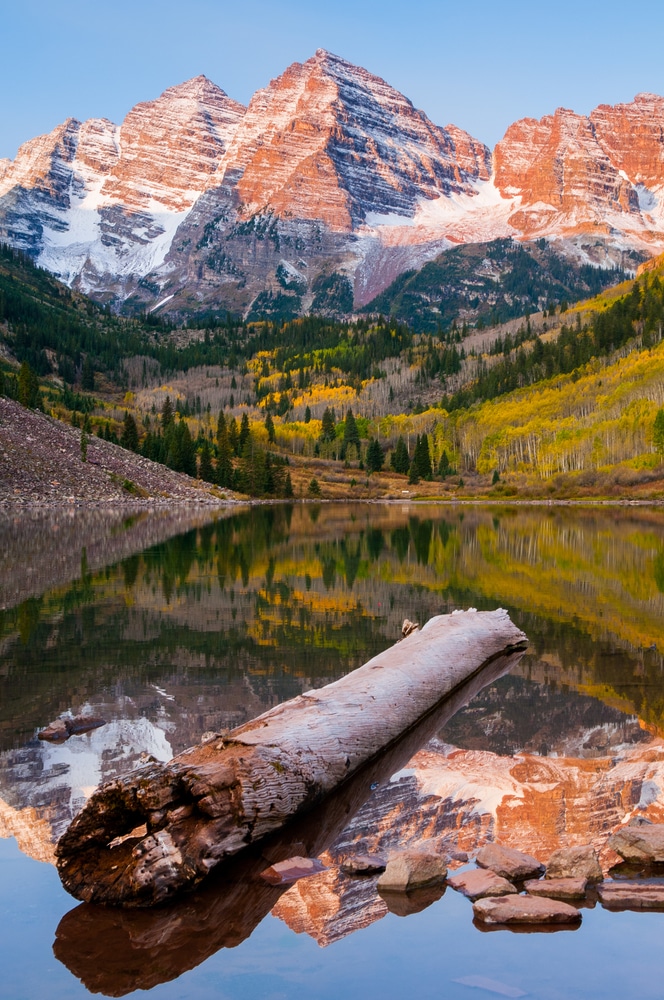 The,Famous,View,Of,The,Maroon,Bells,From,Maroon,Lake,