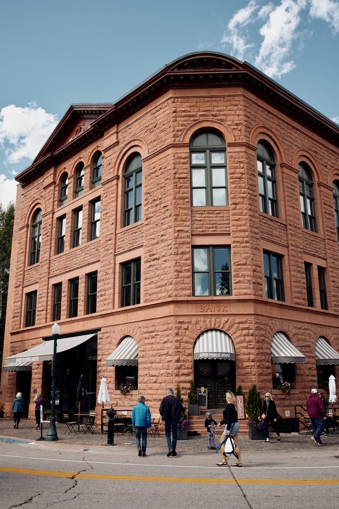 Aspen,,Colorado,-,September,16th,,2022:,Exterior,Of,The,Historic